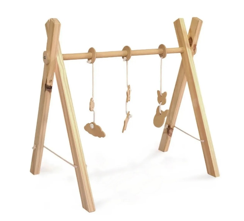 gimnasio para bebé de madera
